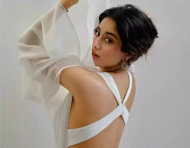 Janhvi Kapoor Photo Shoot Photos